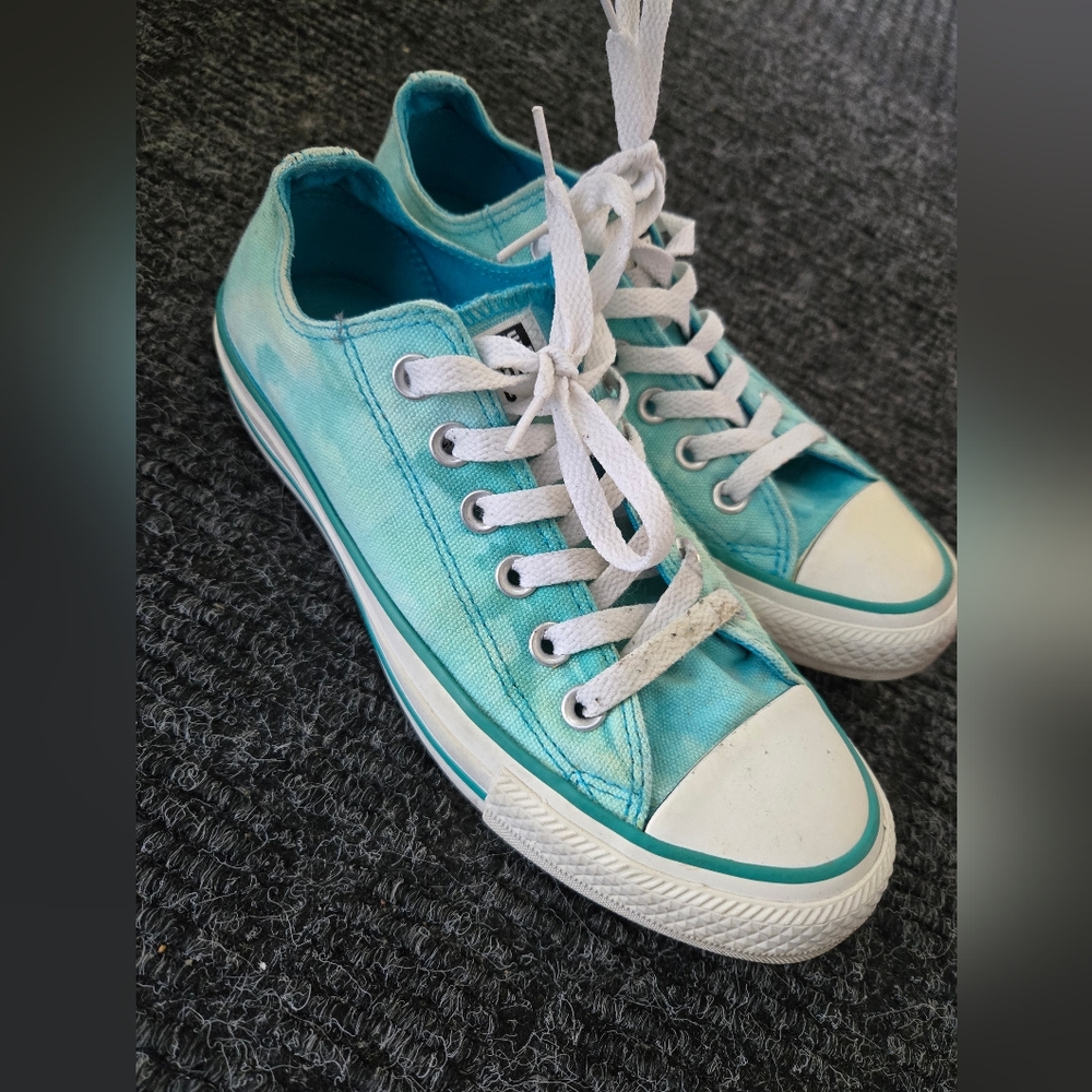 CONVERSE Low Top Teal Turquoise Tie-Dye Blue Shoe Chuck Taylor Size W7 M5